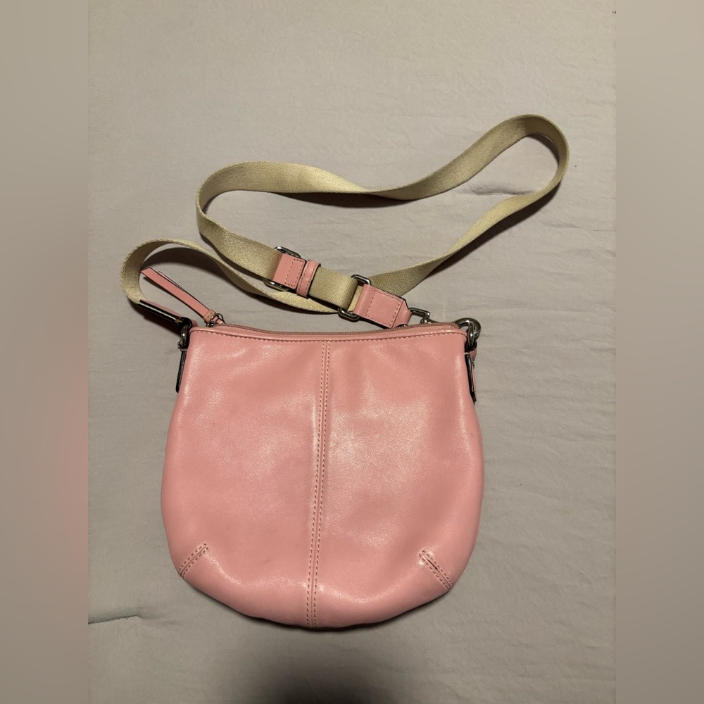COACH Pink Leather Swing Pack Purse SOHO Crossbody Bag - Picture 2 of 16